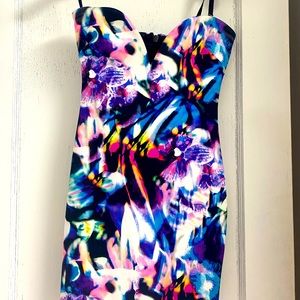 Bebe Stunning Bodycon dress with detachable skirt!